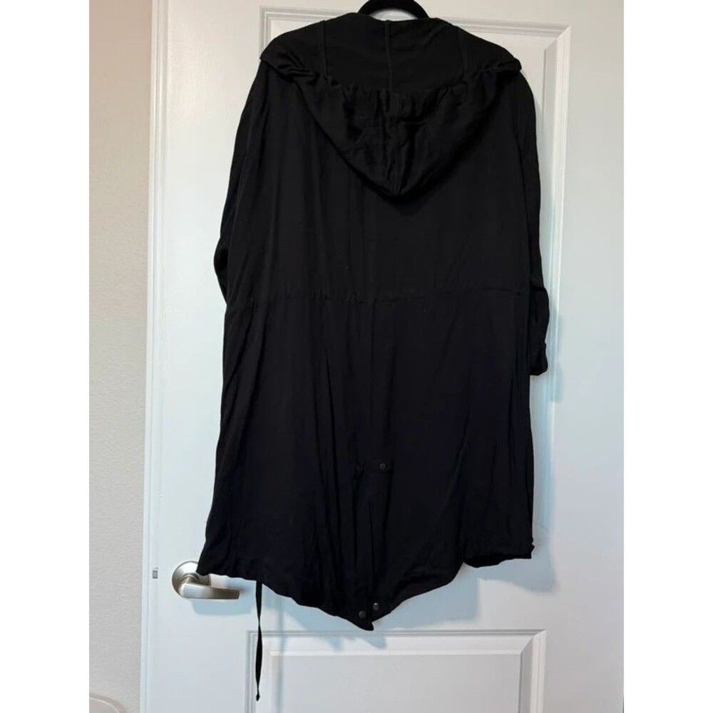 Torrid black hooded lightweight anorak utility adjustable jacket - Picture 5 of 6